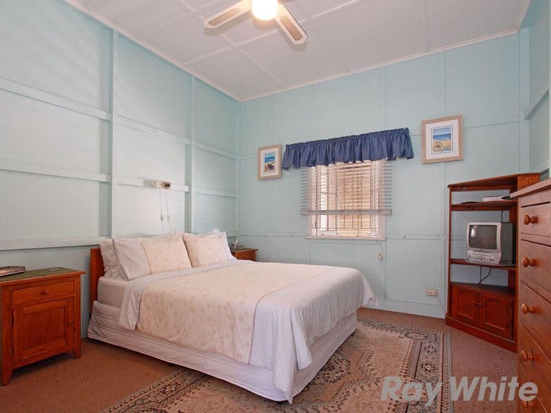 15 Lasseter Street, KEDRON QLD 4031, Kedron - Thumbnail 5