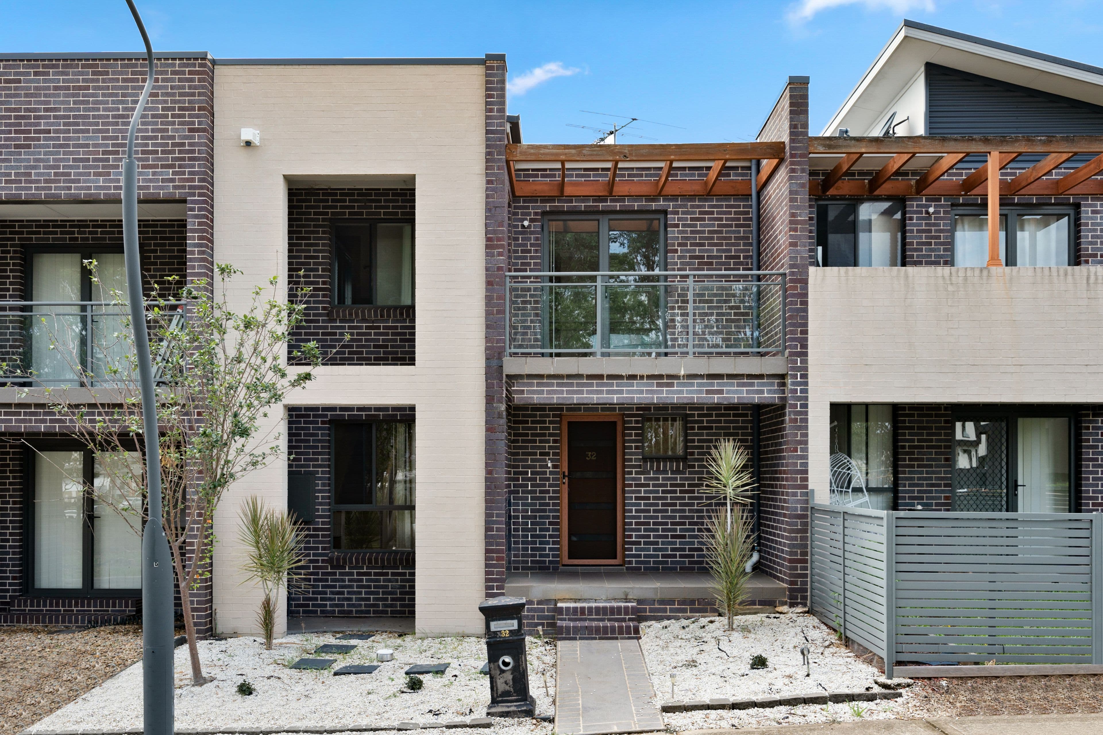 32 Onslow Gardens, Middleton Grange NSW 2171, Middleton Grange - Image 1