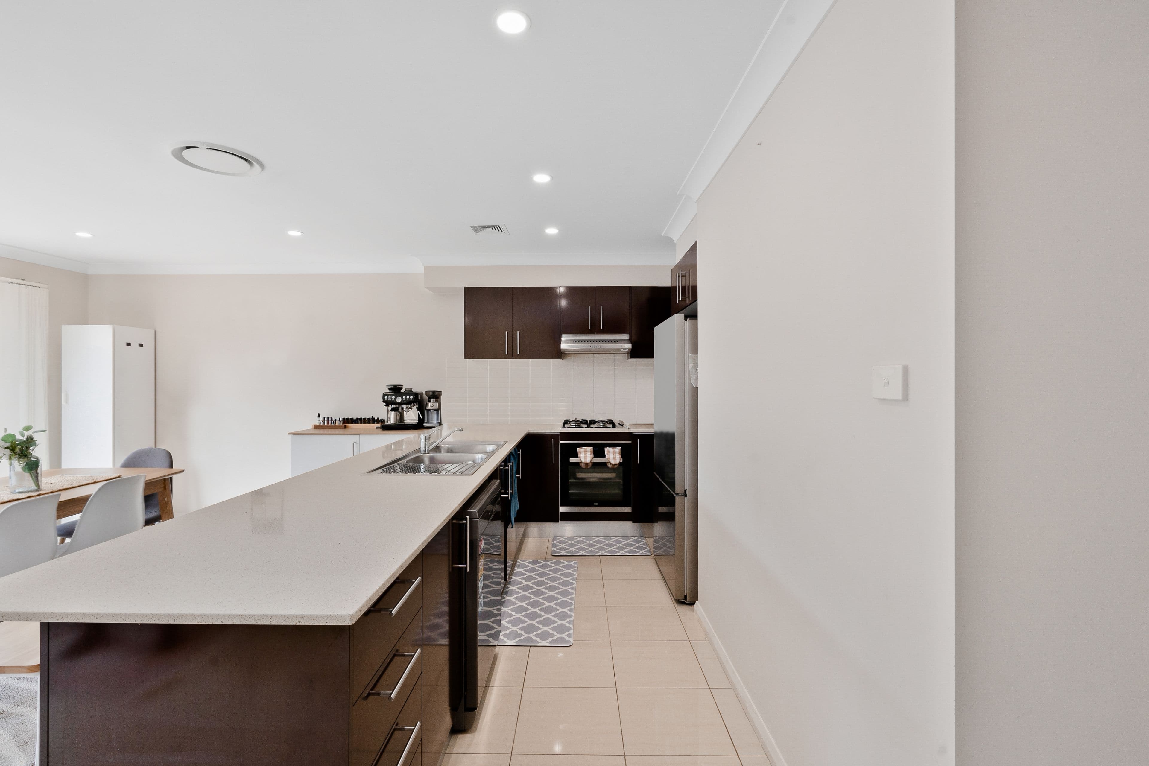 32 Onslow Gardens, Middleton Grange NSW 2171, Middleton Grange - Thumbnail 4
