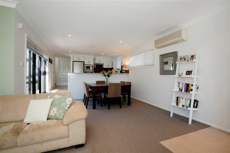 180-182 Kahibah Road, CHARLESTOWN NSW 2290, Charlestown - Thumbnail 4