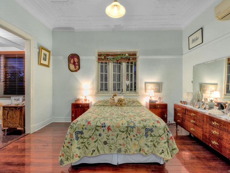 24 Brinawa Street, Camp Hill QLD 4152, Camp Hill - Thumbnail 5
