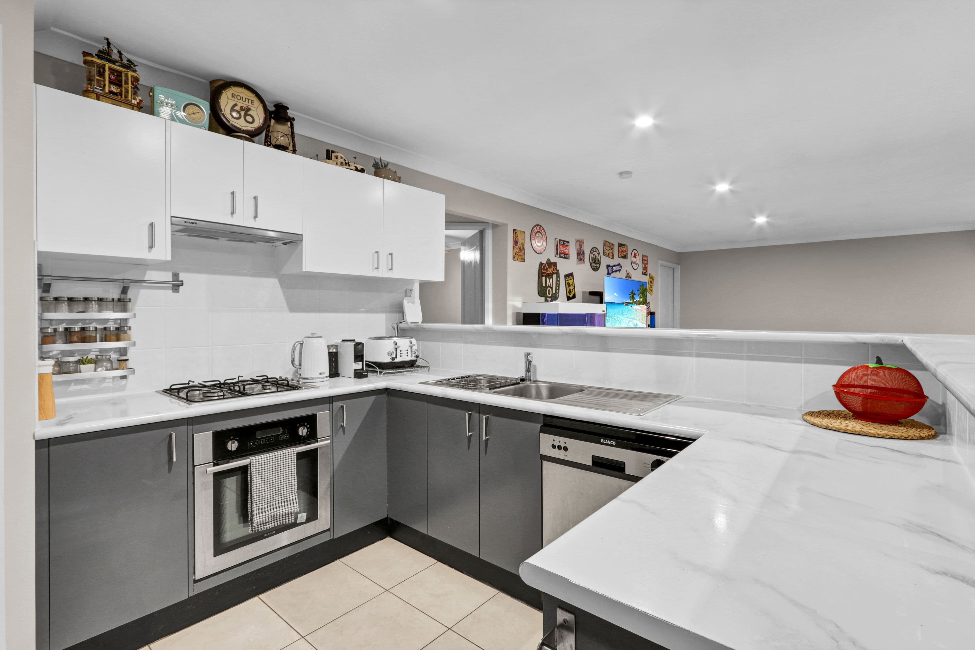 19 Coffs Harbour Avenue, Hoxton Park NSW 2171, Hoxton Park - Thumbnail 2