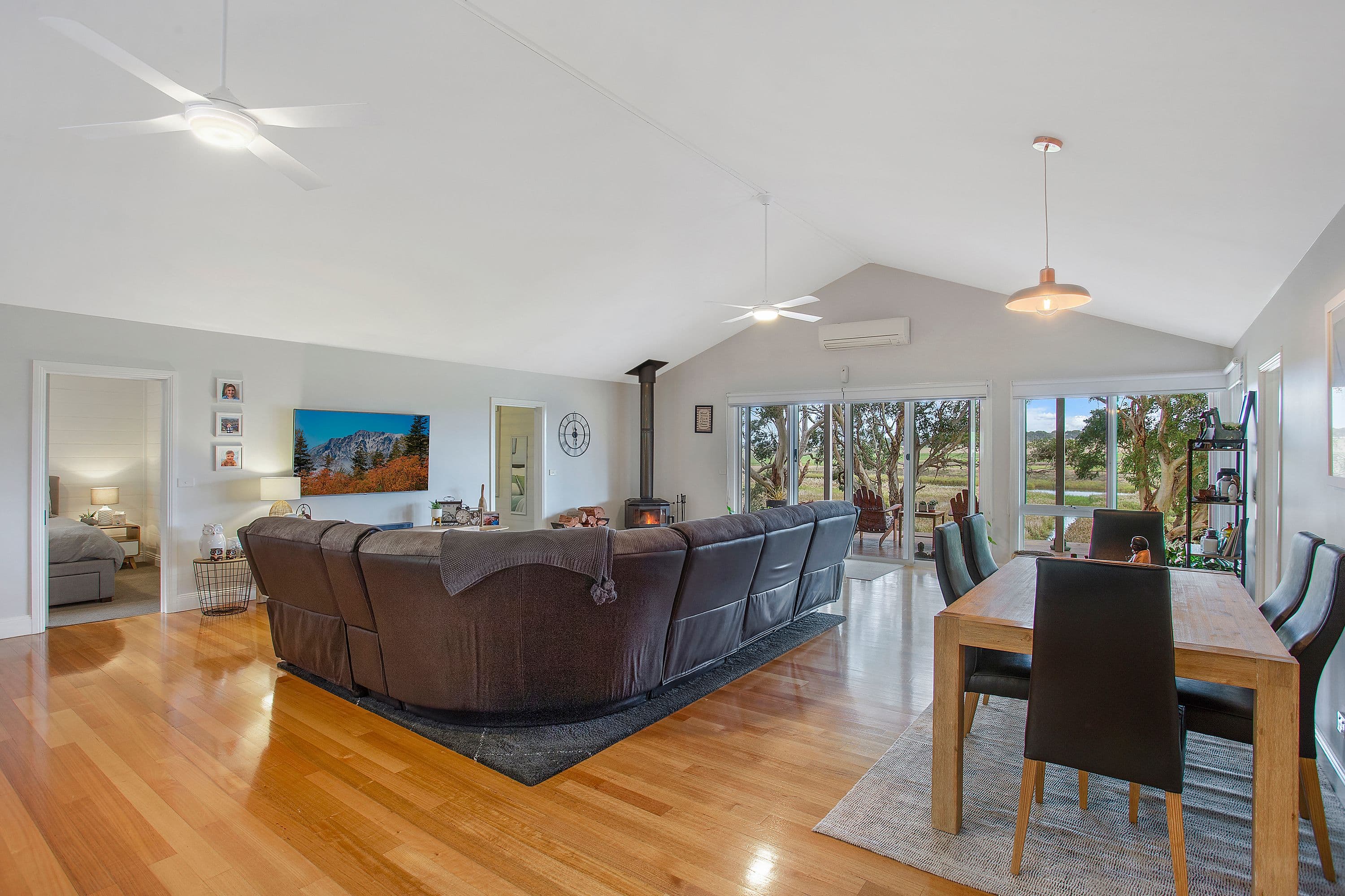 1667 Timboon-Curdievale Road, Curdievale VIC 3268, Curdievale - Thumbnail 5