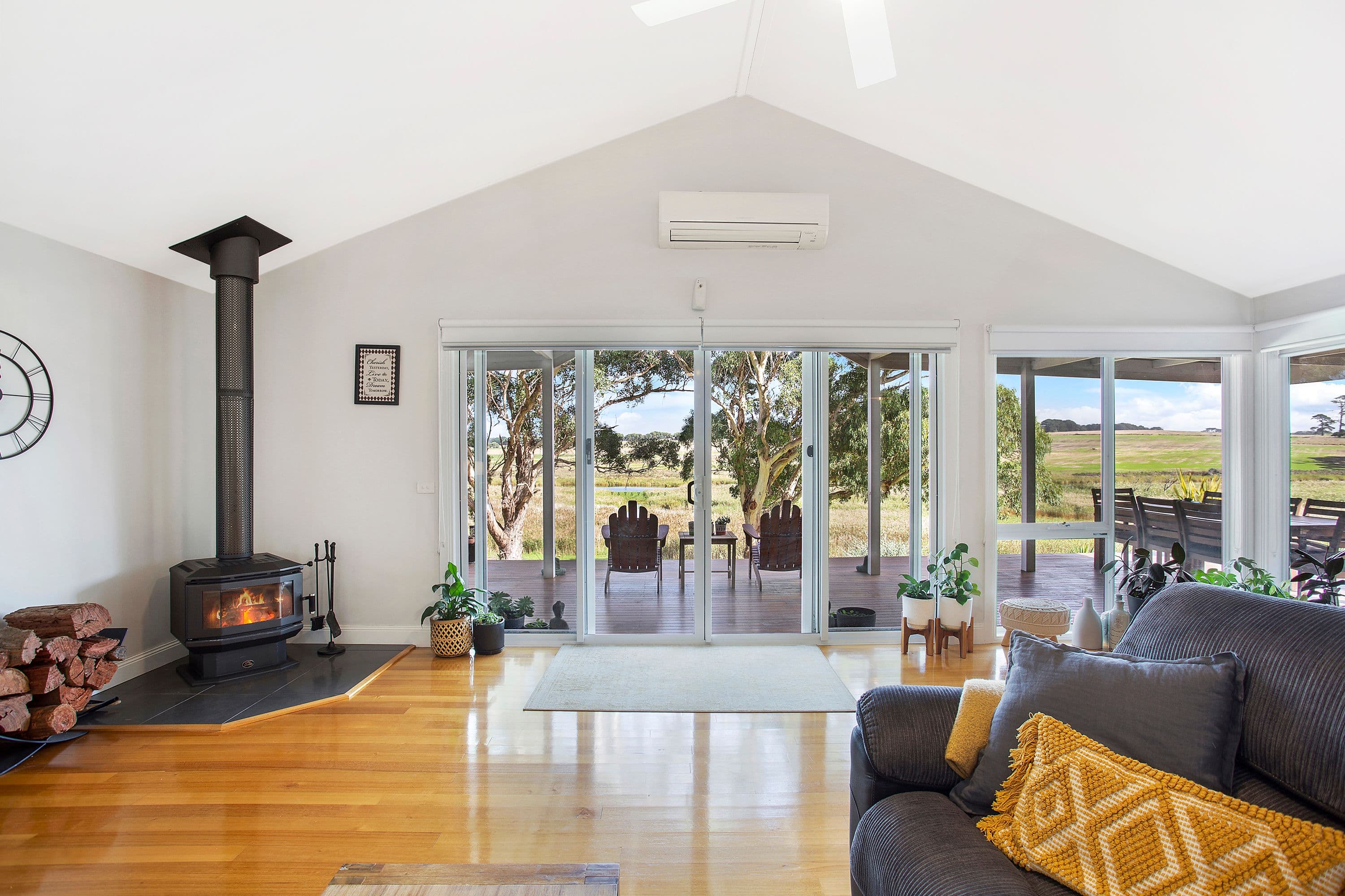 1667 Timboon-Curdievale Road, Curdievale VIC 3268, Curdievale - Thumbnail 8