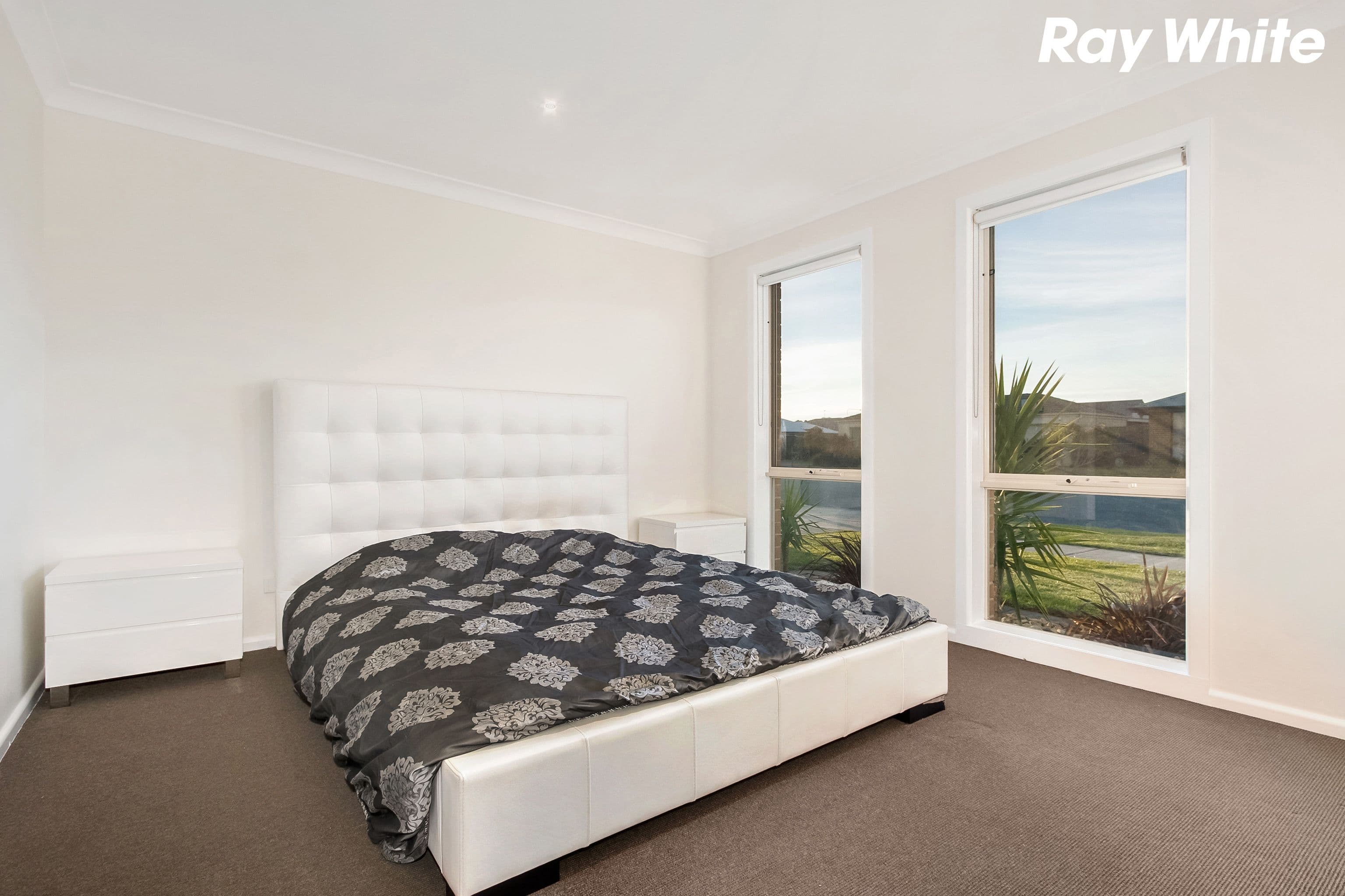 7 Orchard Valley Avenue, Pakenham VIC 3810, Pakenham - Thumbnail 2