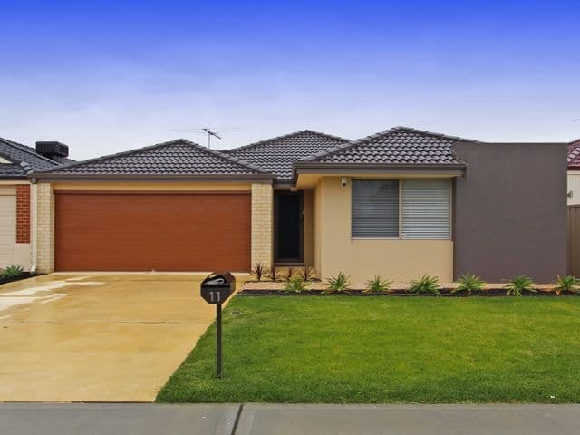 11 Ballycastle Loop, CANNING VALE WA 6155, Canning Vale - Image 1