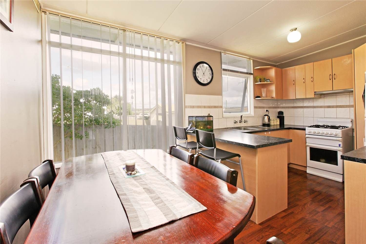 4 Tucker Street, BREAKWATER VIC 3219, Breakwater - Thumbnail 3