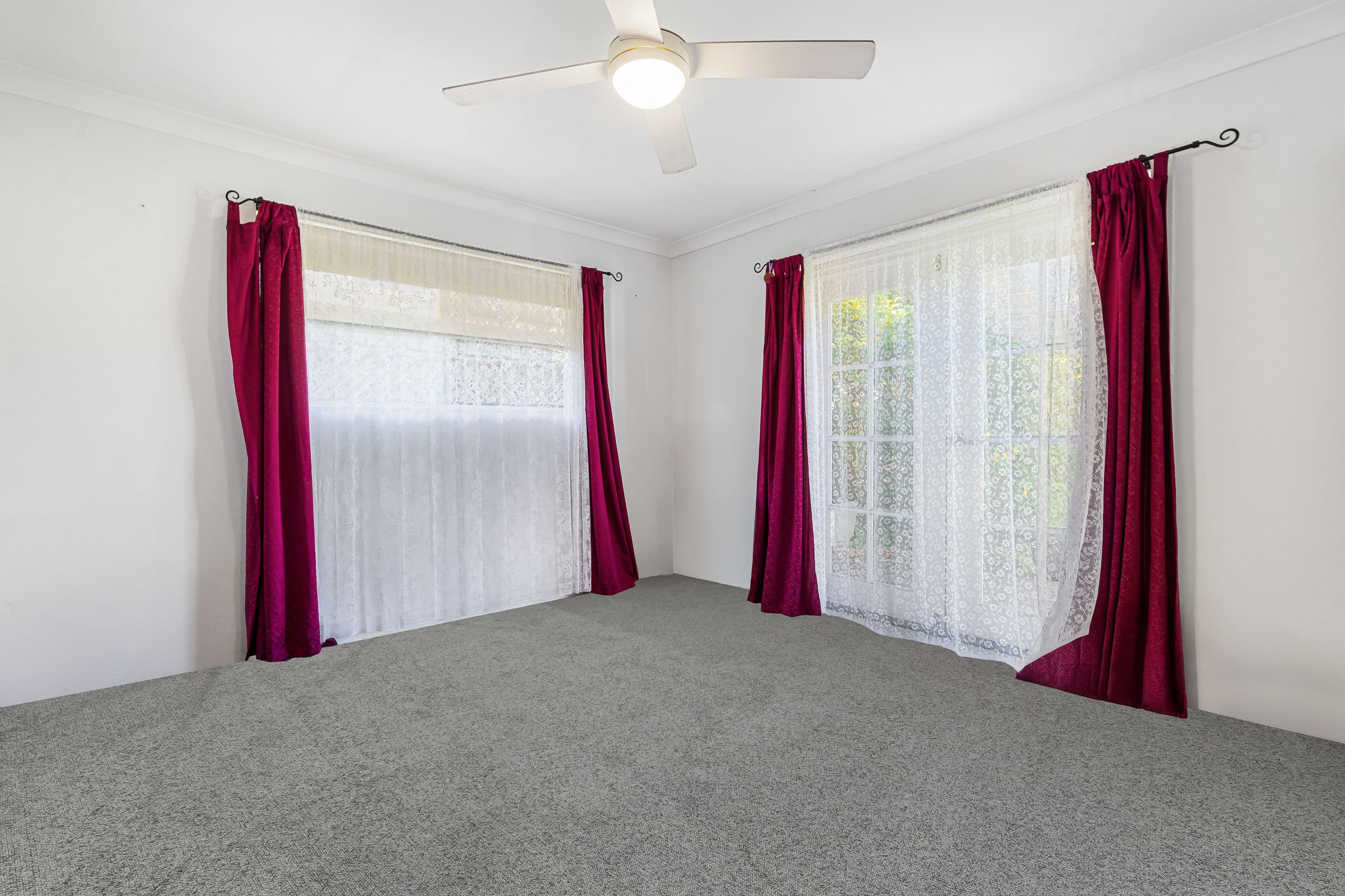 9 Flores Avenue, Palm Beach QLD 4221, Palm Beach - Thumbnail 7