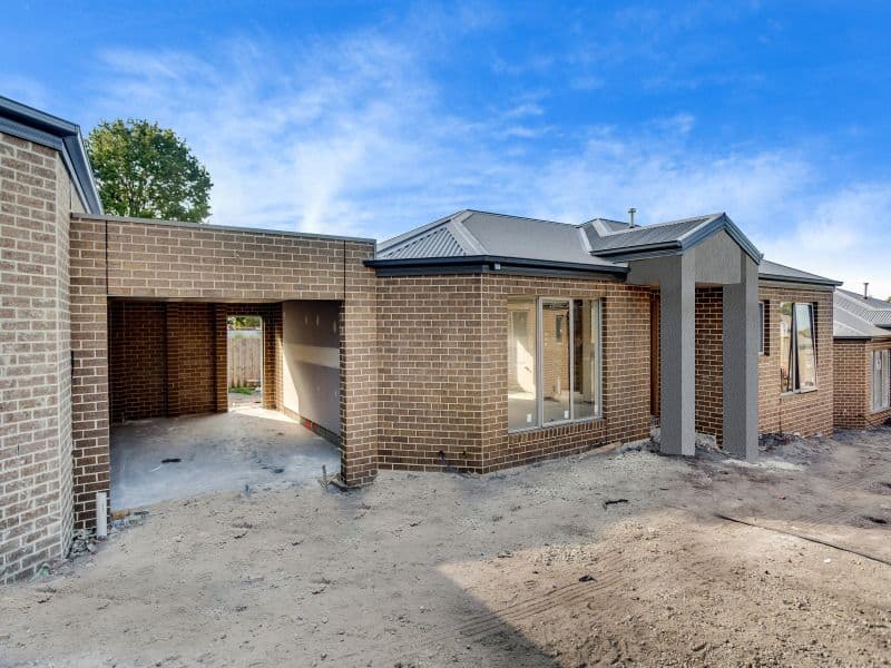 11 Kenilworth Avenue, FRANKSTON VIC 3199, Frankston - Image 1