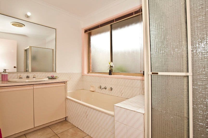 175 Mahoneys Road, FOREST HILL VIC 3131, Forest Hill - Thumbnail 8