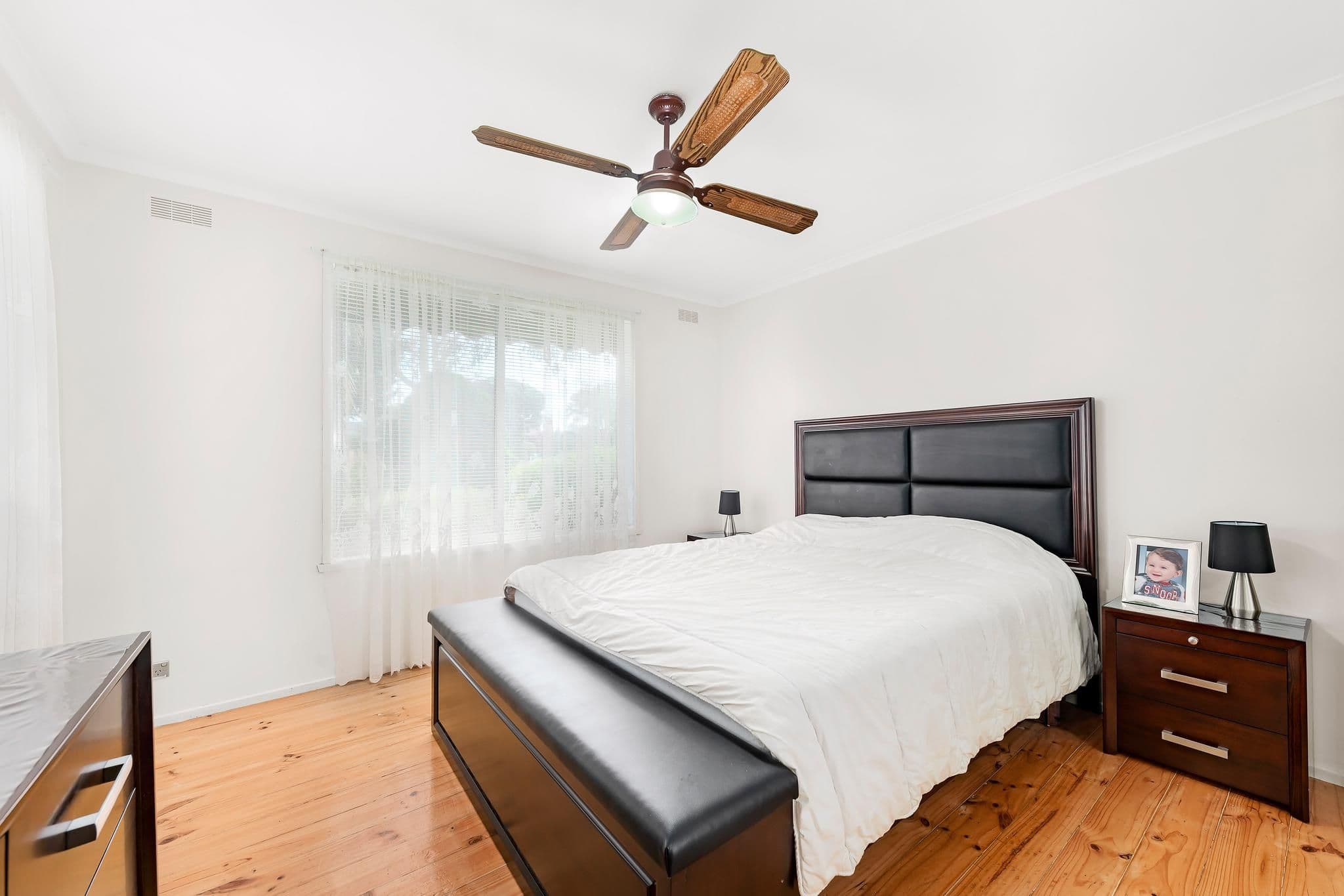 52 Buckmaster Drive, Mill Park VIC 3082, Mill Park - Thumbnail 5