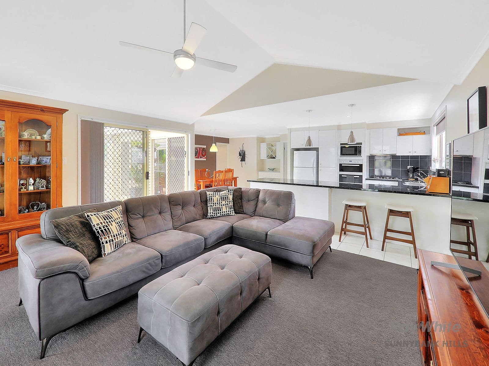 19 Copeton Crescent, Parkinson QLD 4115, Parkinson - Thumbnail 3