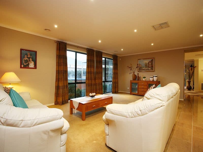 13 Moreton Bay Boulevard, LYNDHURST VIC 3975, Lyndhurst - Thumbnail 5