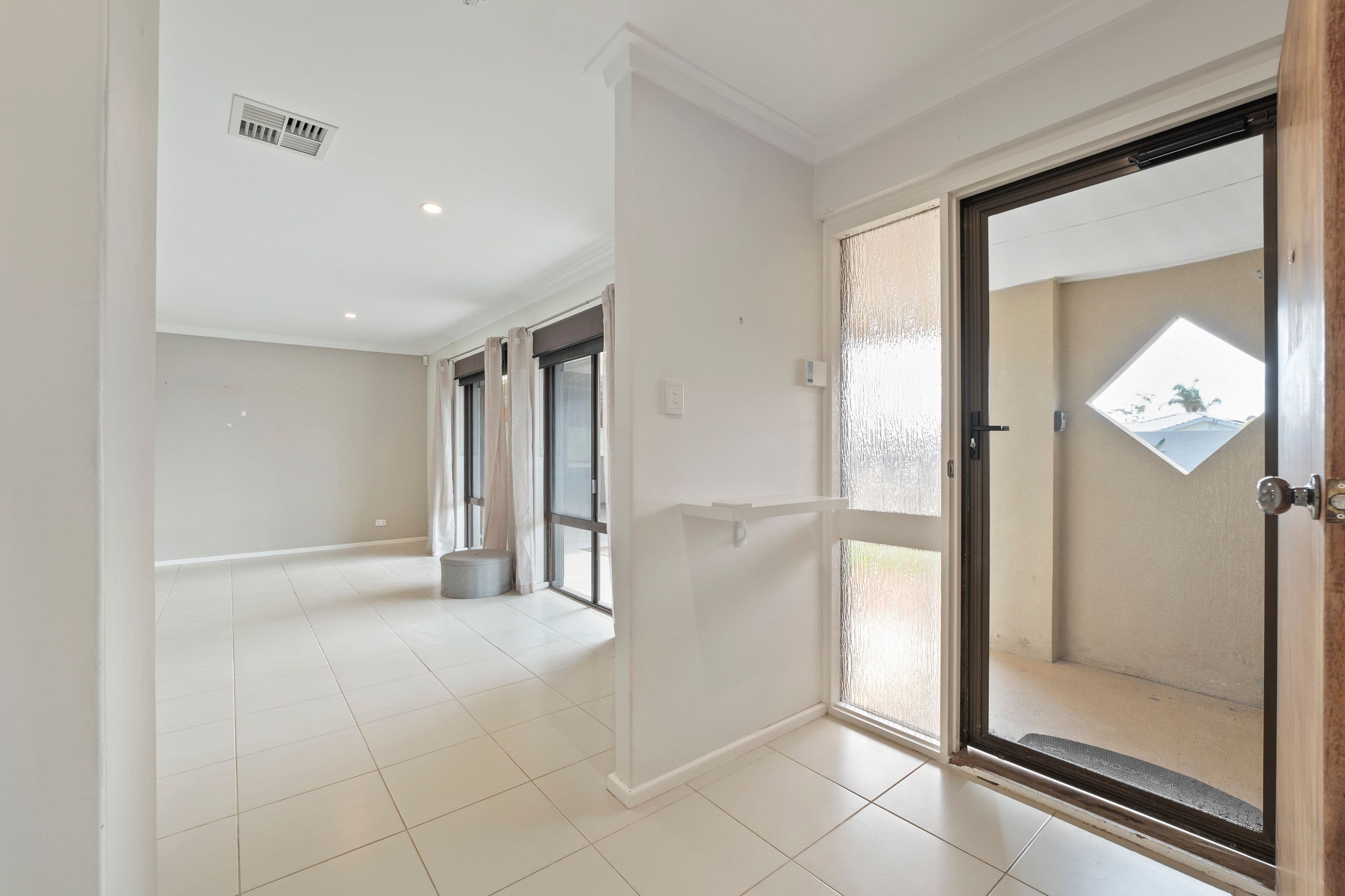 77 Seabrooke Avenue, Rockingham WA 6168, Rockingham - Thumbnail 7
