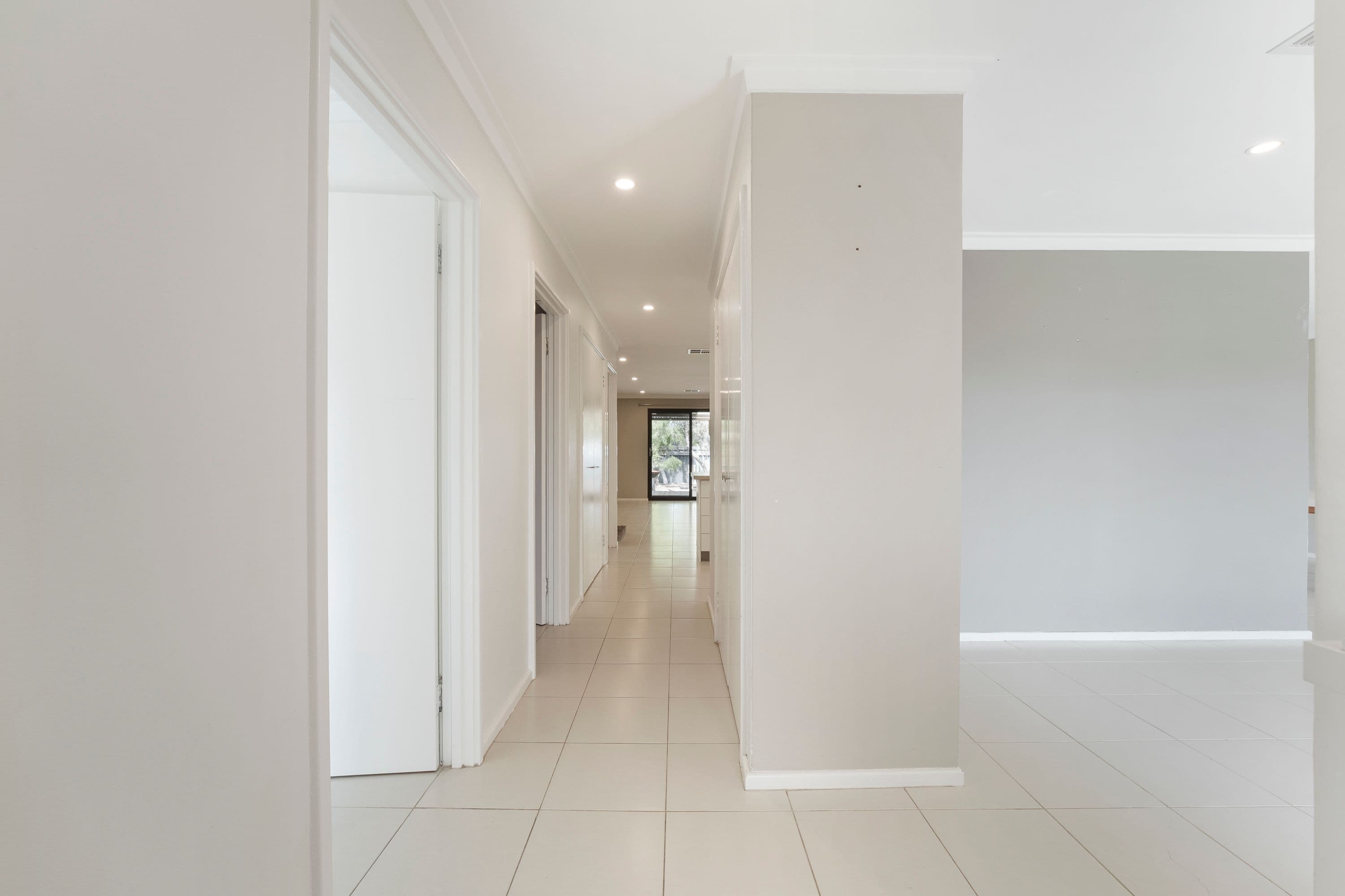 77 Seabrooke Avenue, Rockingham WA 6168, Rockingham - Thumbnail 8