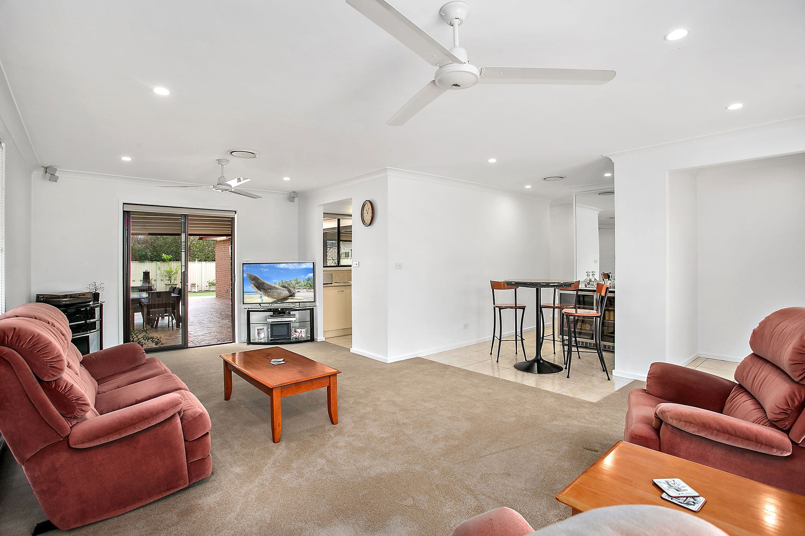 8 Ribbonwood Place, Albion Park Rail - Thumbnail 2