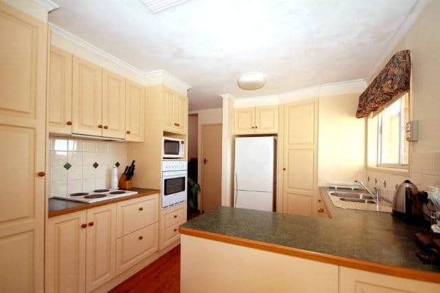 77 Ward Street, Southport, QLD, 4215, Southport - Thumbnail 3