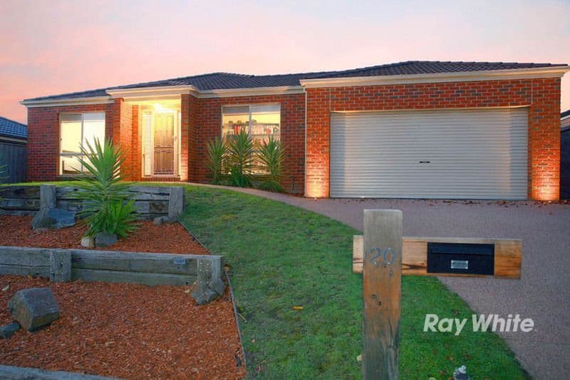 20 Sussex Avenue, CRANBOURNE NORTH VIC 3977, Cranbourne North - Thumbnail 2