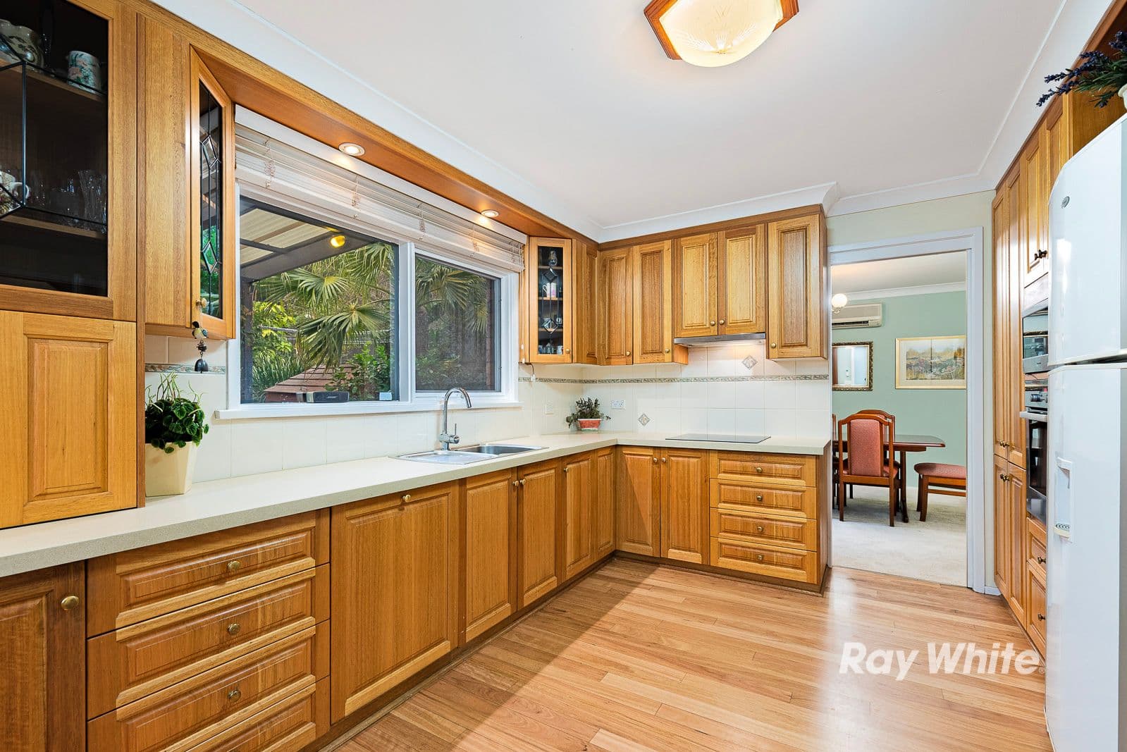 10 George Mobbs Drive, Castle Hill - Thumbnail 4