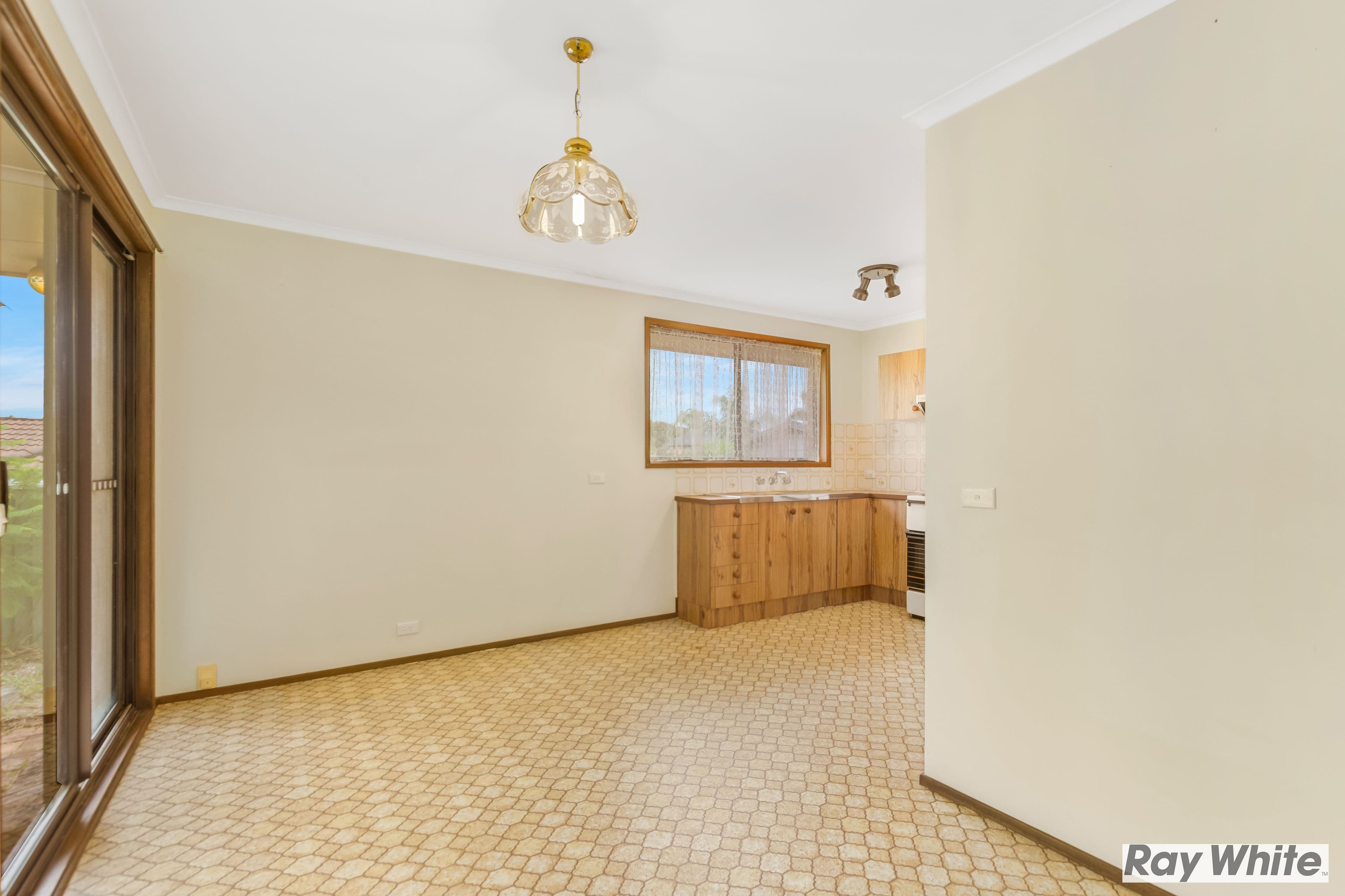 34 Woodridge Road, Horsley - Thumbnail 4