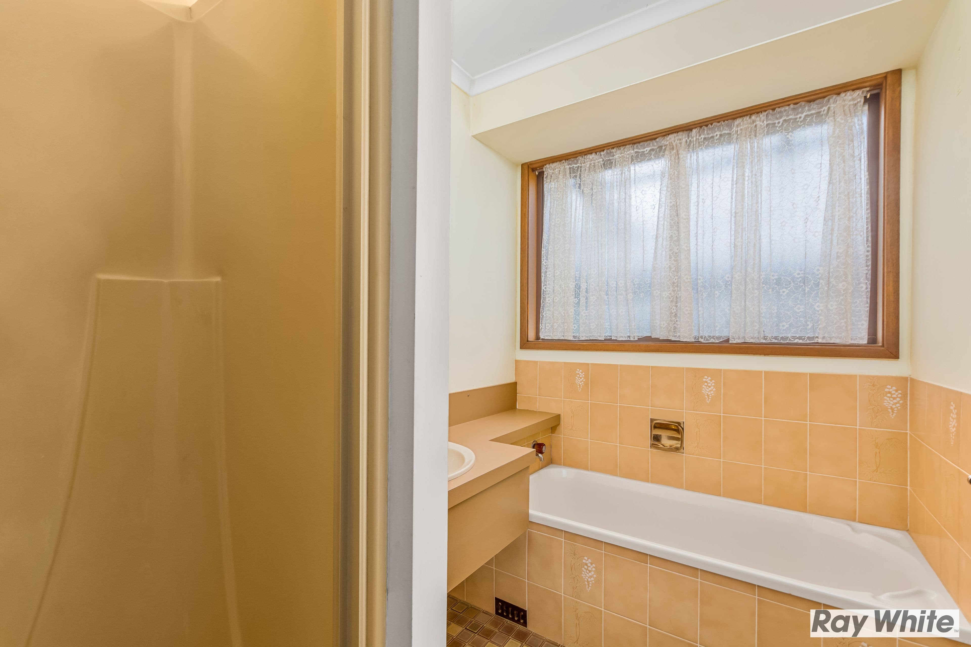 34 Woodridge Road, Horsley - Thumbnail 7