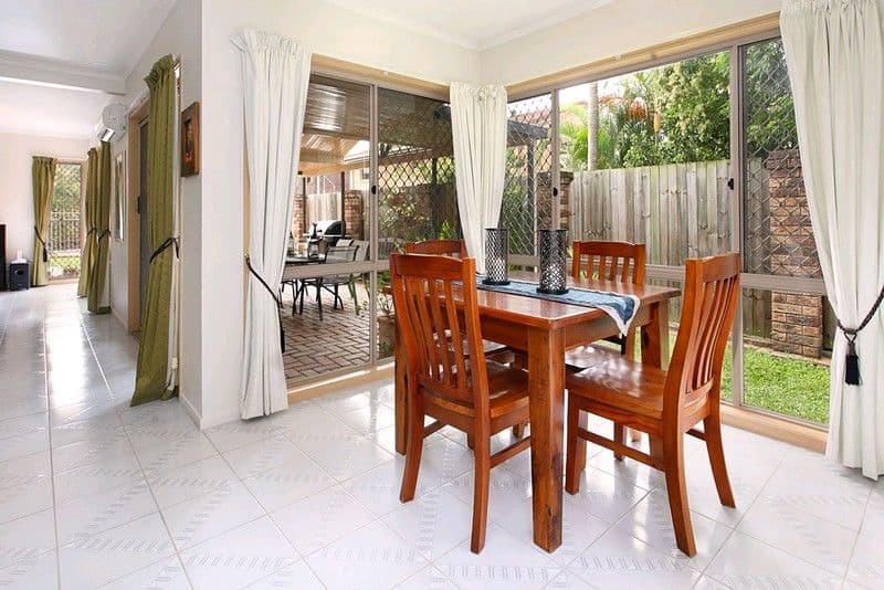 7 Harvey Place, WISHART QLD 4122, Wishart - Thumbnail 5