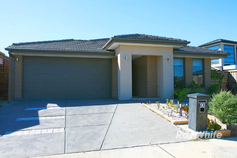 90 Clarendon Drive, KEYSBOROUGH VIC 3173, Keysborough - Image 1