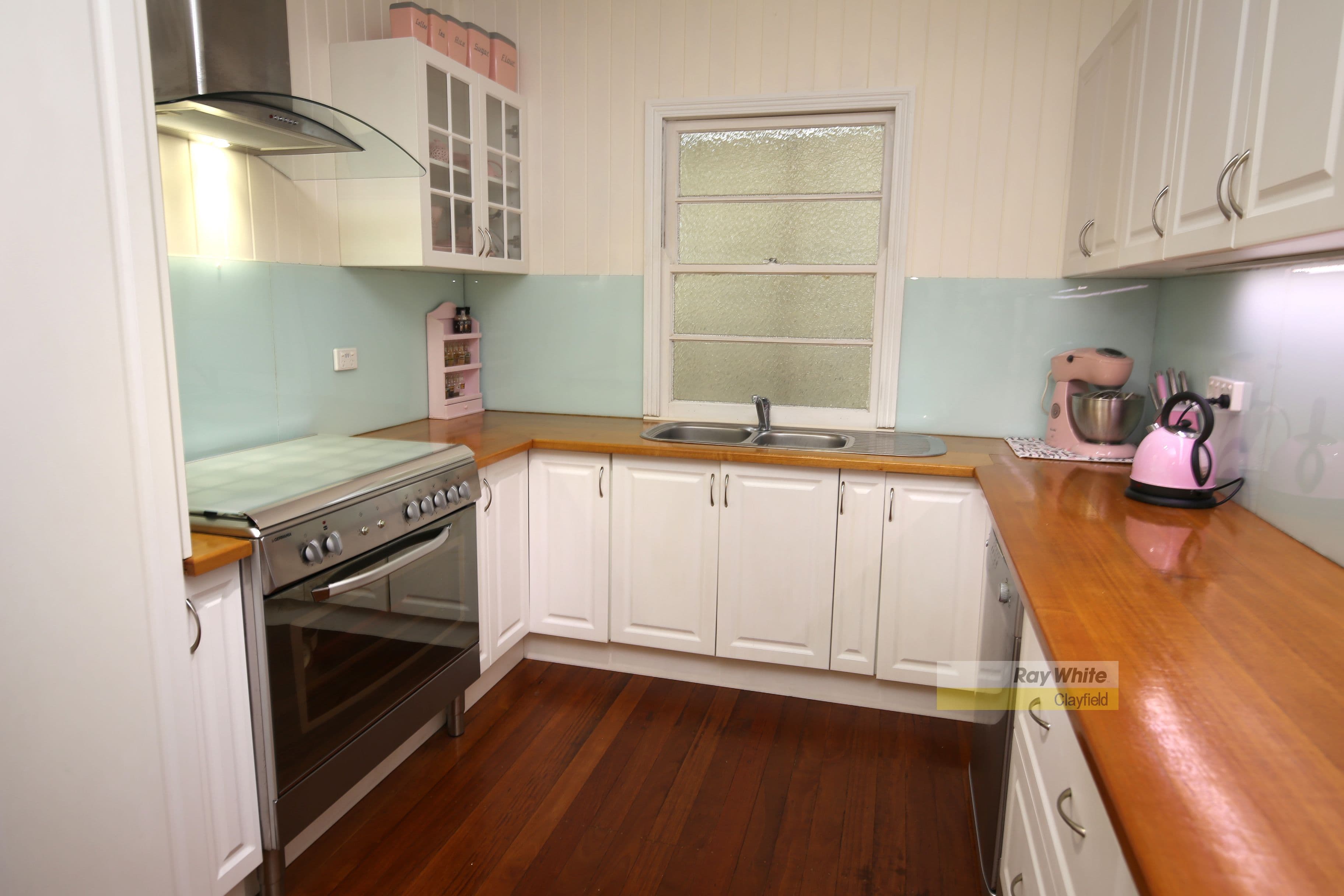 27 Deemster Avenue, Christies Beach - Thumbnail 2