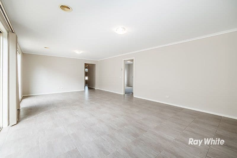 30 Lucerne Circuit, Pakenham VIC 3810, Pakenham - Thumbnail 7