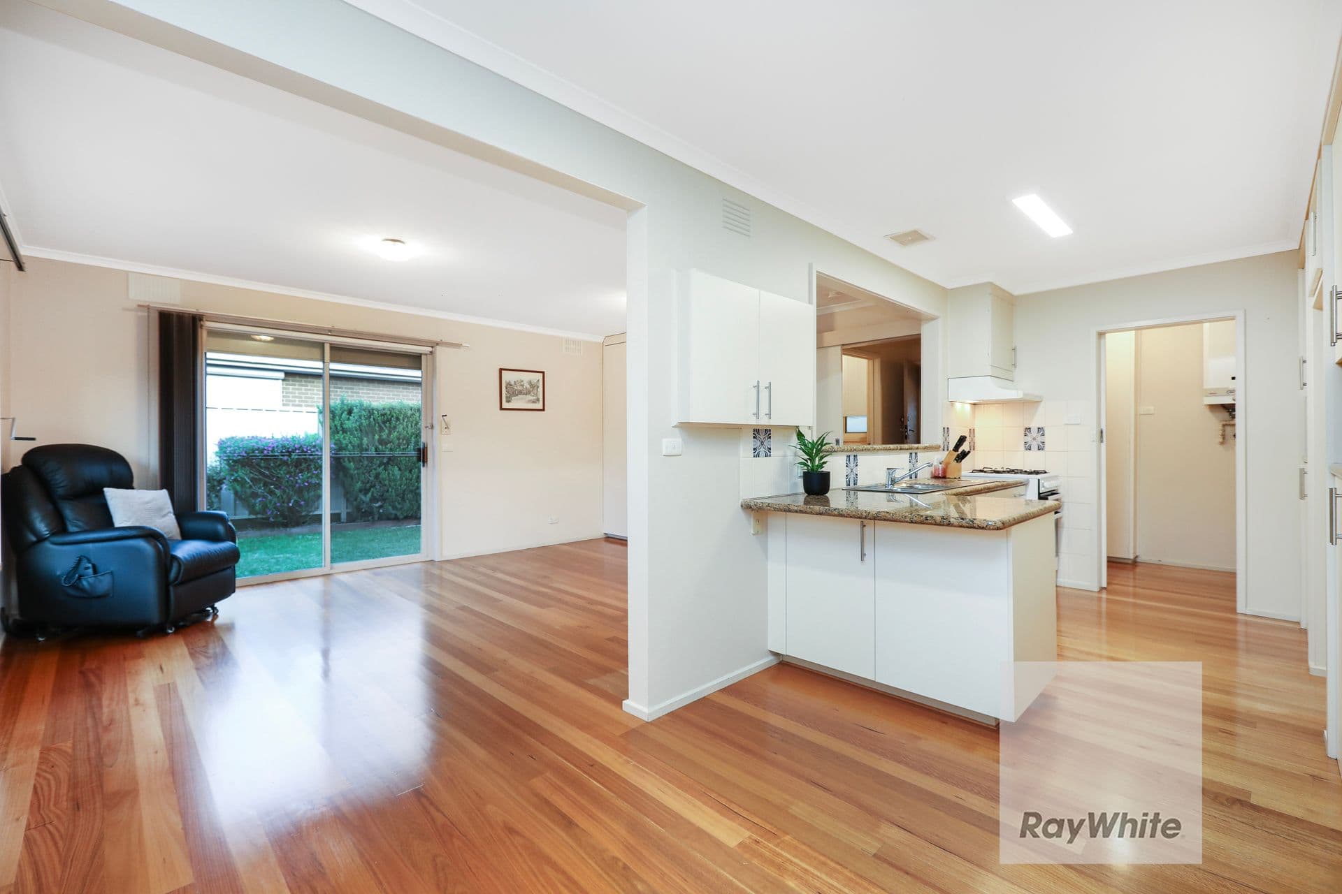 10 Elvin Close, Gladstone Park VIC 3043, Gladstone Park - Thumbnail 7
