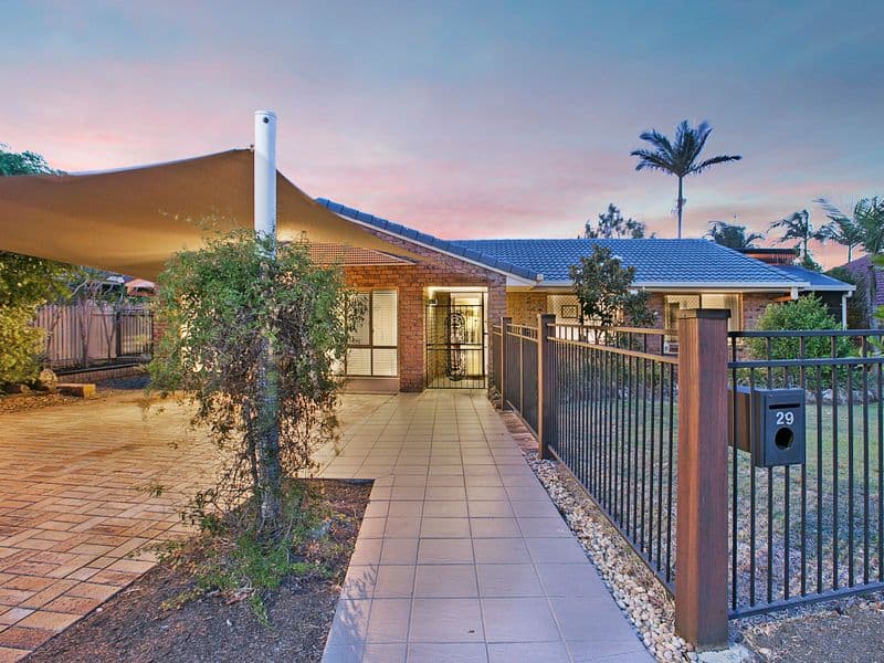 29 Risdon Street, Carindale QLD 4152, Carindale - Thumbnail 3