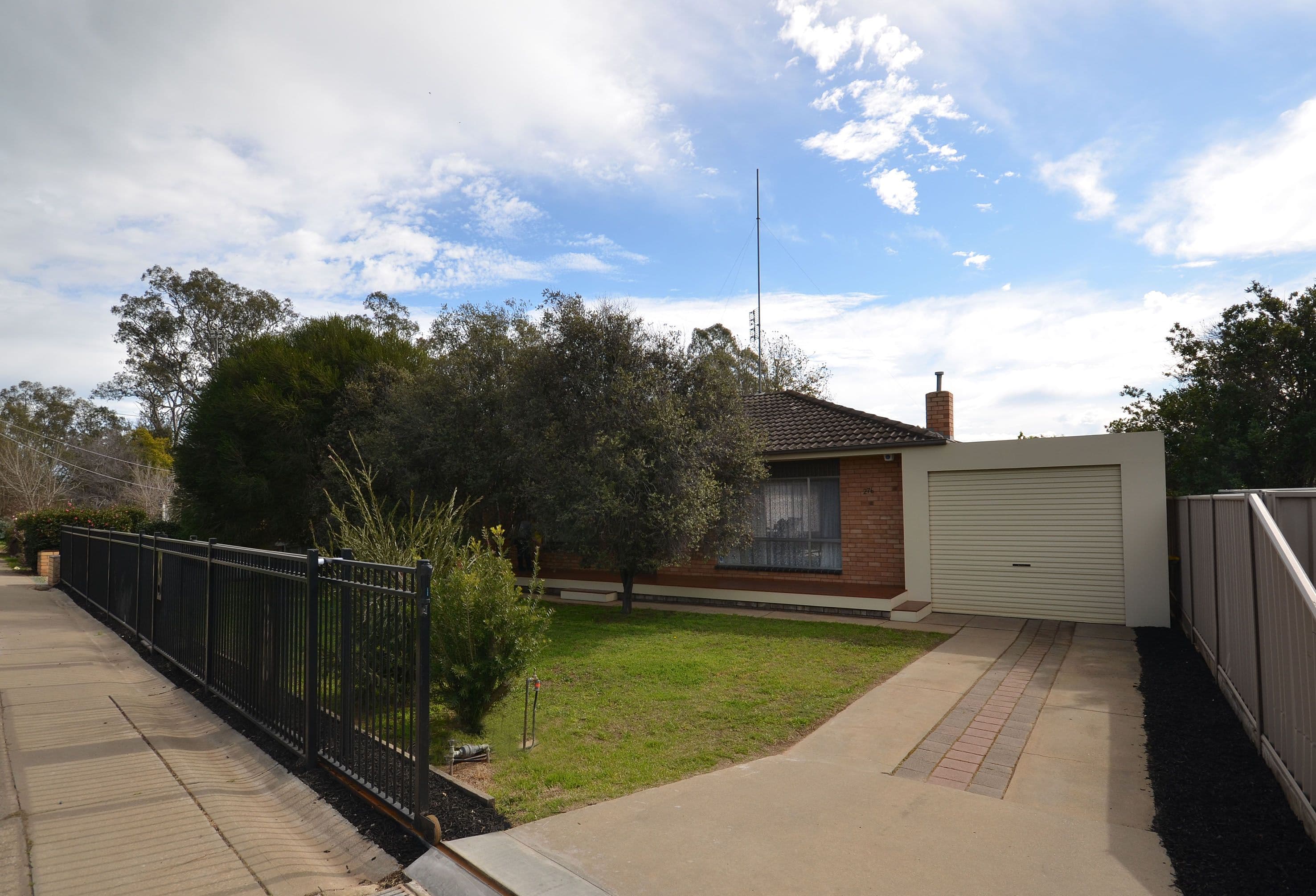 276 Ogilvie Avenue, Echuca VIC 3564, Echuca - Thumbnail 2