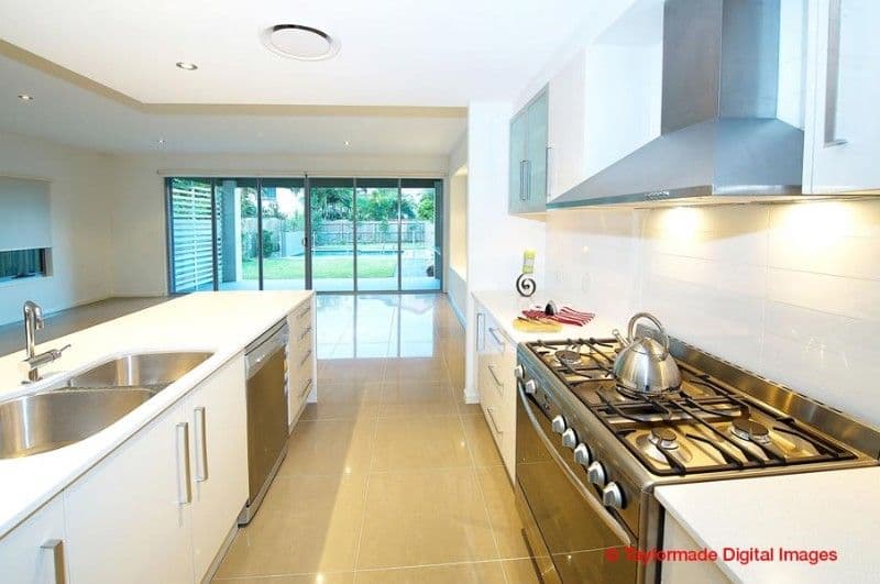 31 Mullens Street, HAWTHORNE QLD 4171, Hawthorne - Thumbnail 4