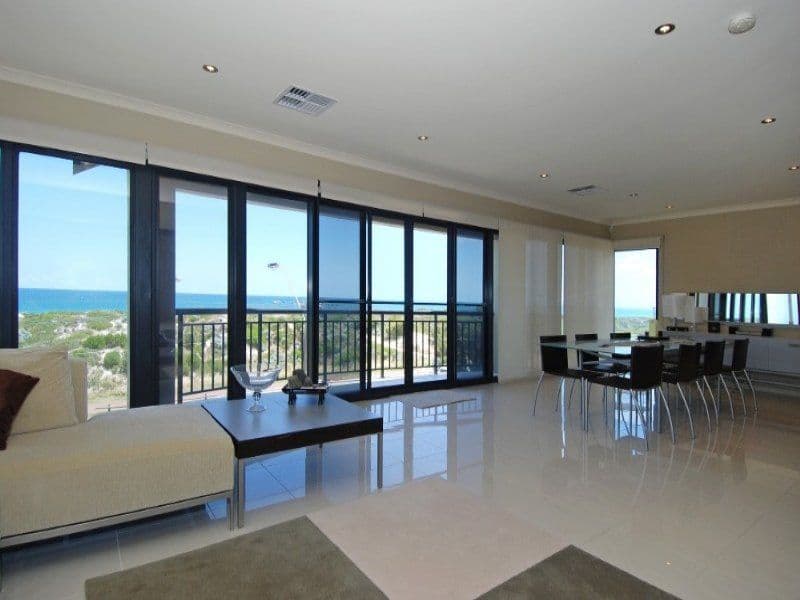9 Bella Vista Avenue, SCARBOROUGH WA 6019, Scarborough - Thumbnail 2