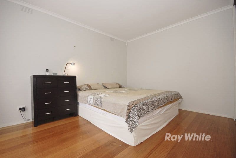 13 Dumfries Way, WANTIRNA VIC 3152, Wantirna - Thumbnail 6