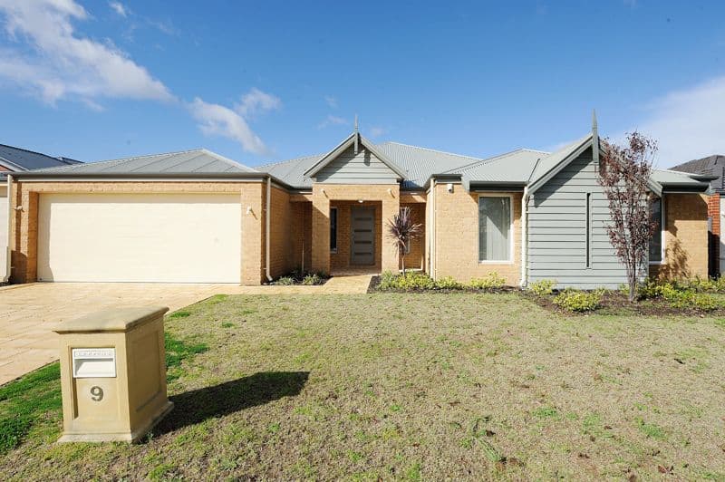 9 Counihan Bend, HARRISDALE WA 6112, Harrisdale - Thumbnail 2