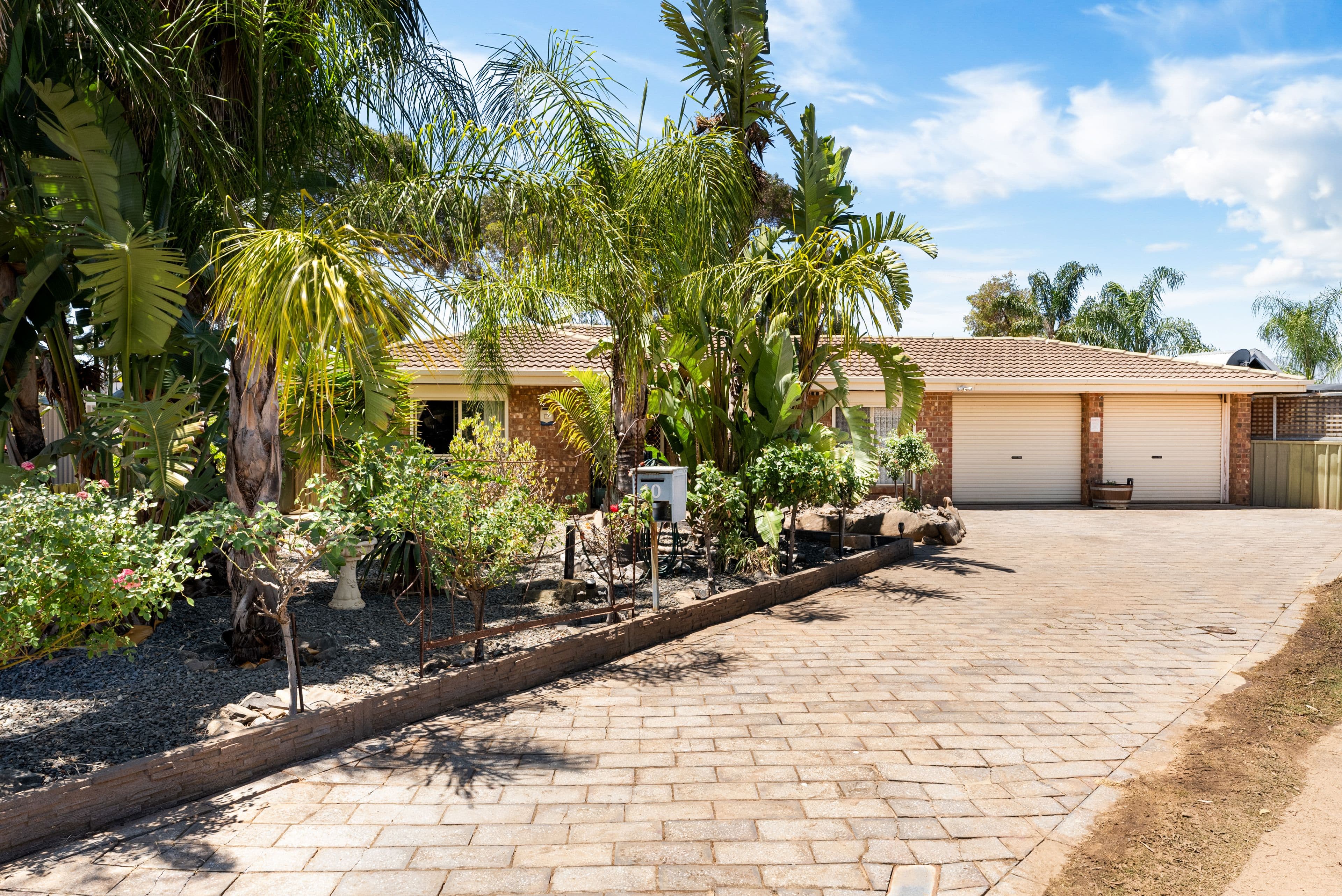 10 Greenfields Close, Andrews Farm SA 5114, Andrews Farm - Thumbnail 2