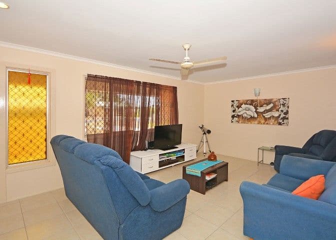 52 Glenray Street, Urangan QLD 4655, Urangan - Thumbnail 4