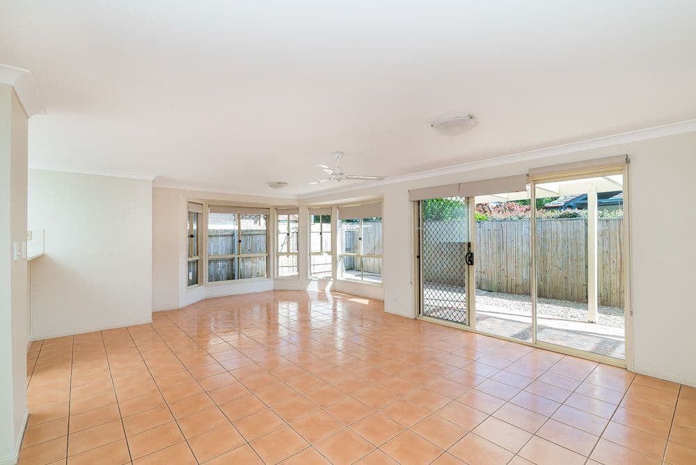 11 Erncroft Place, Rocklea QLD 4106, Rocklea - Thumbnail 3