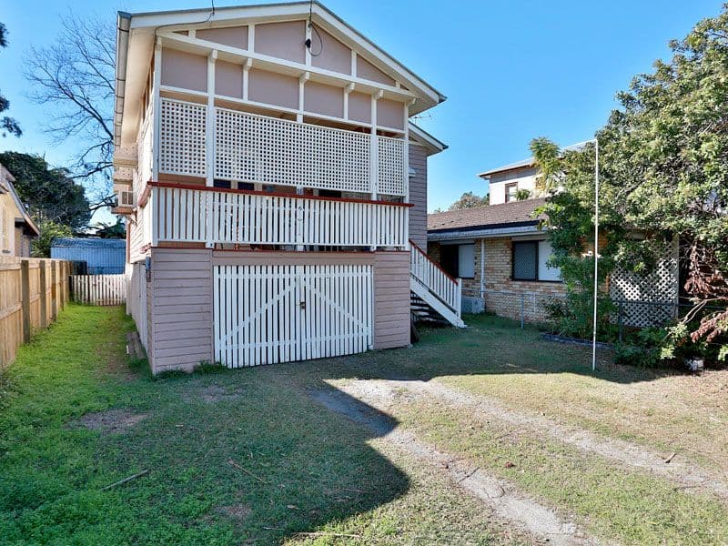 20 Barton Street, SANDGATE QLD 4017, Sandgate - Image 1