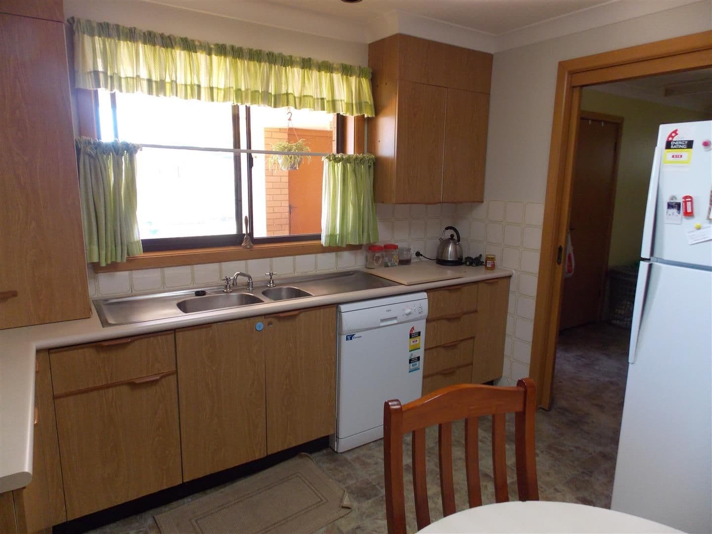 44 Barton Street, Parkes NSW 2870, Parkes - Thumbnail 2