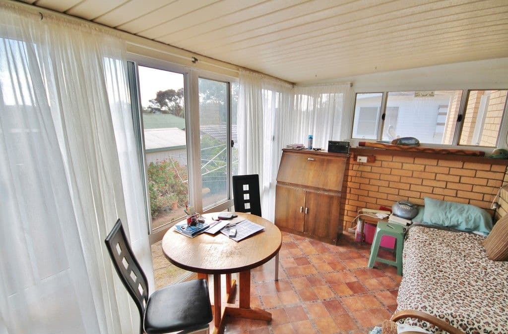 69 Allanan Street, Young NSW 2594, Young - Thumbnail 7