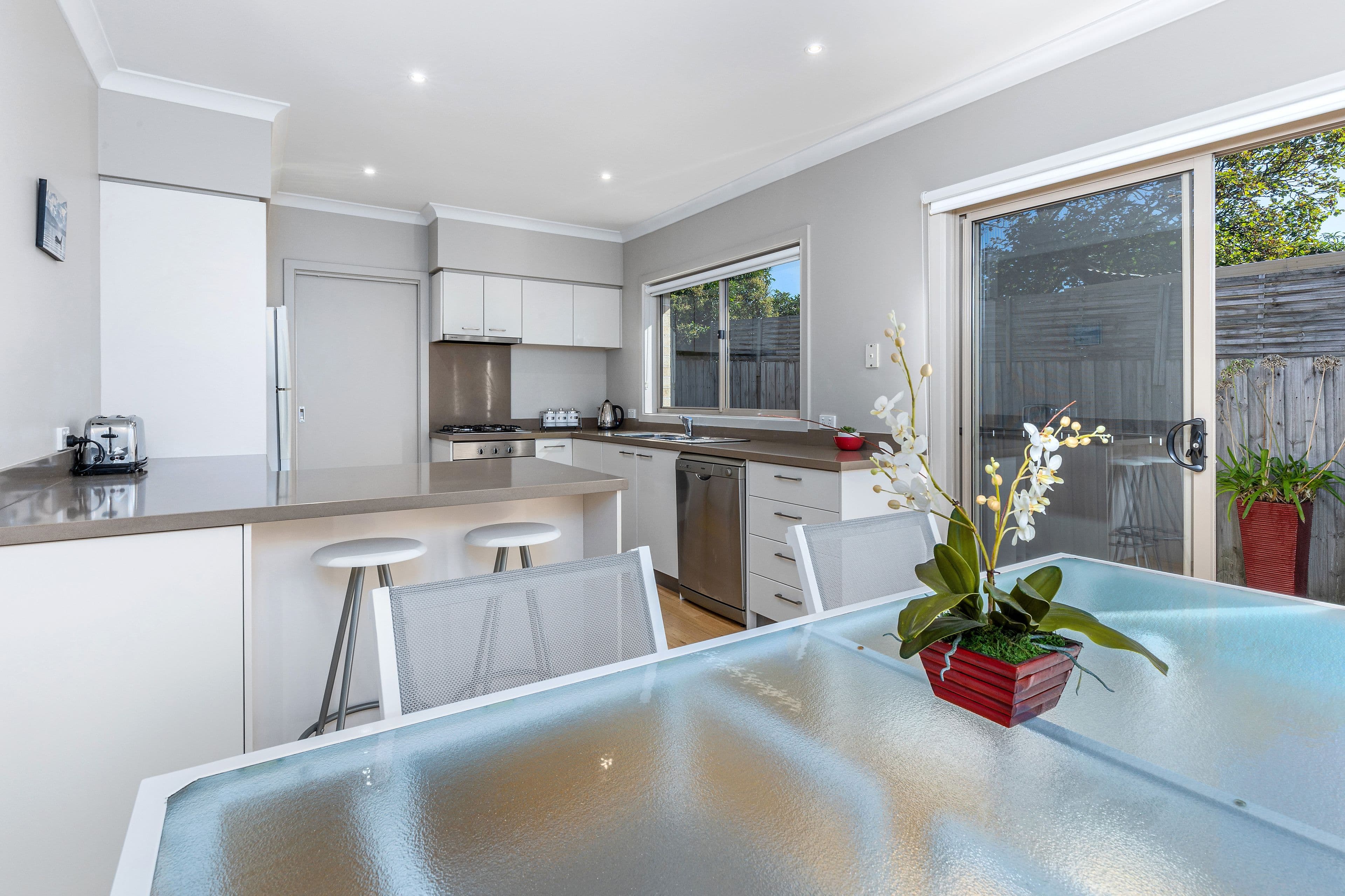 16 Wilson Street, Rosebud VIC 3939, Rosebud - Thumbnail 3
