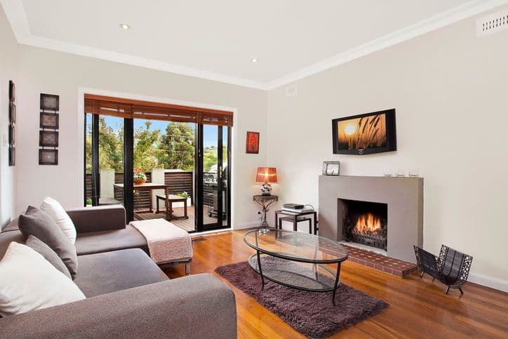 15 Gertrude Street, TEMPLESTOWE LOWER VIC 3107, Templestowe Lower - Thumbnail 2