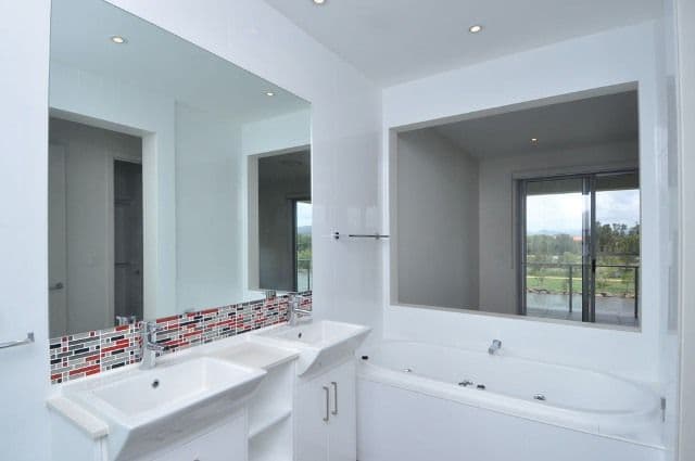 5024 Emerald Island Drive, CARRARA QLD 4211, Carrara - Thumbnail 4
