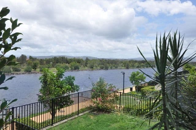 5024 Emerald Island Drive, CARRARA QLD 4211, Carrara - Thumbnail 8