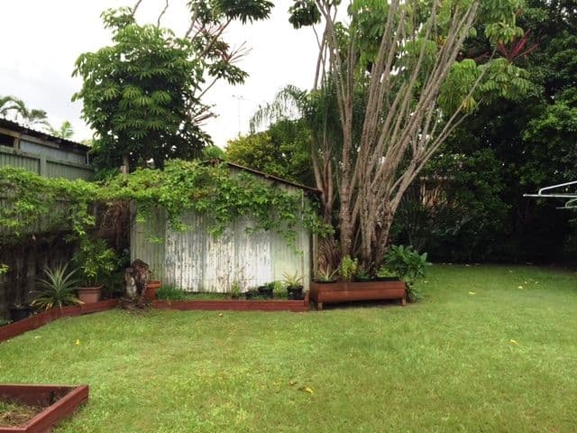35 Acanthus Avenue, Burleigh Heads QLD 4220, Burleigh Heads - Thumbnail 2