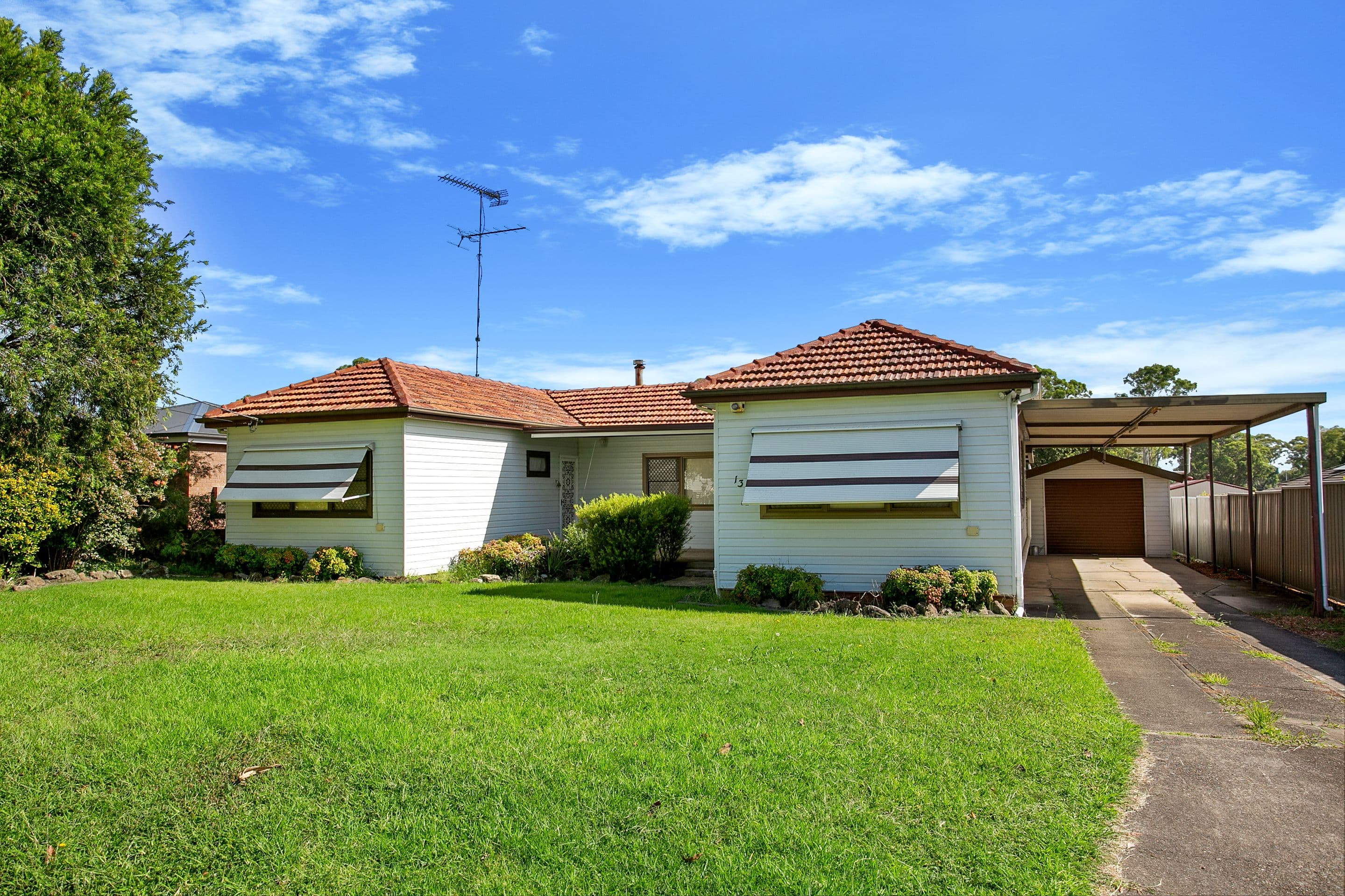 13 Windermere Avenue, Cambridge Park NSW 2747, Cambridge Park - Thumbnail 2