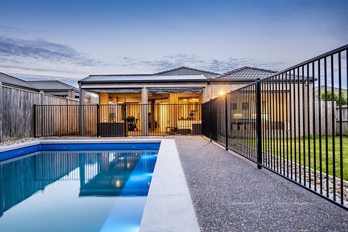9 Native Retreat, Cranbourne East VIC 3977, Cranbourne East - Thumbnail 2