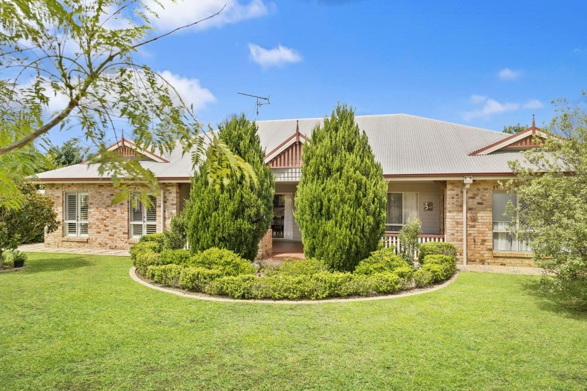 7 McLachlan Drive, Highfields QLD 4352, Highfields - Image 1